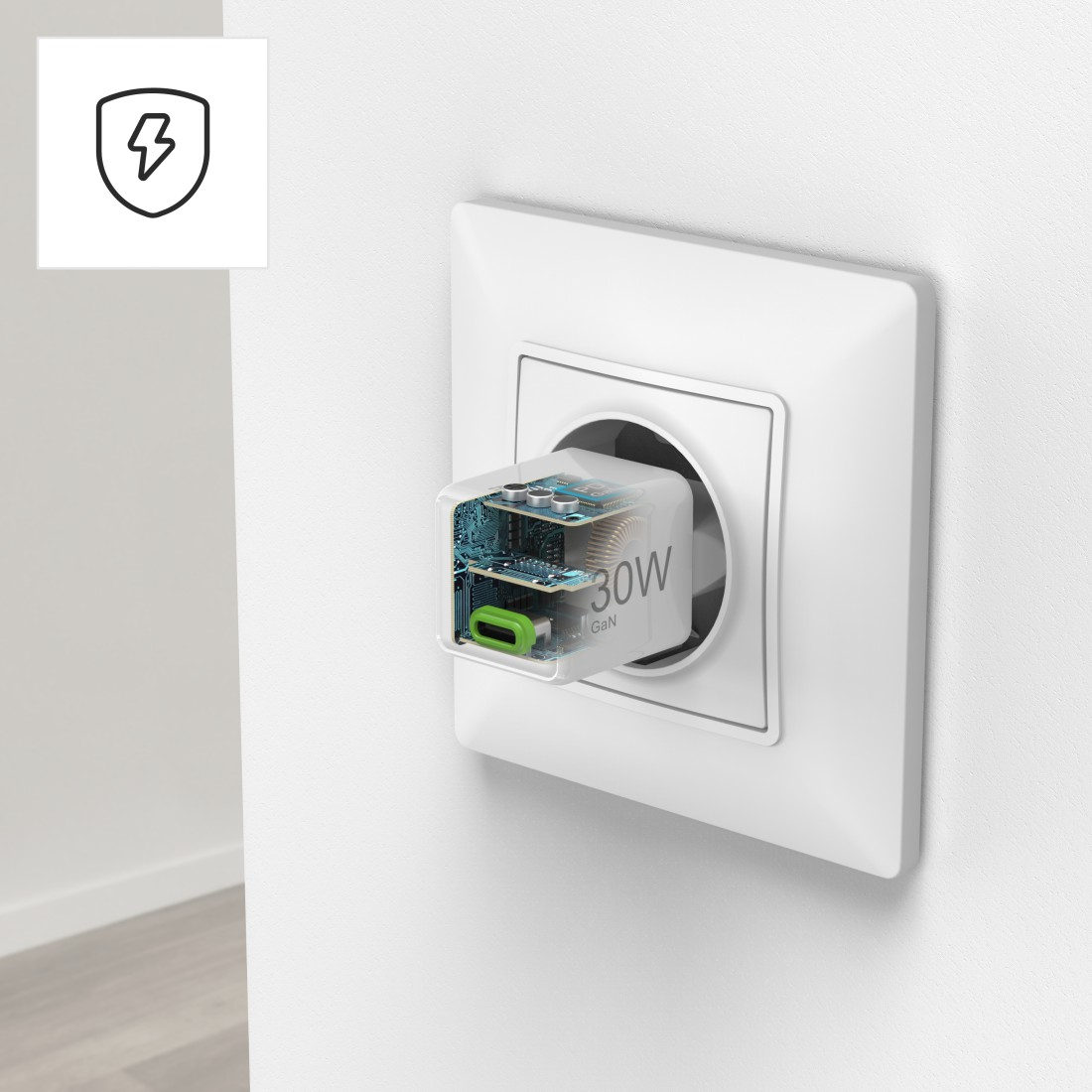 Eine Steckdose mit einem 30W GaN-Ladegerät, mit einem Elektrosicherheitssymbol.