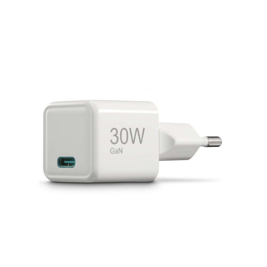 Ein weißes 30W GaN-Ladegerät mit einem USB-C-Anschluss und einem Stecker für eine Steckdose.