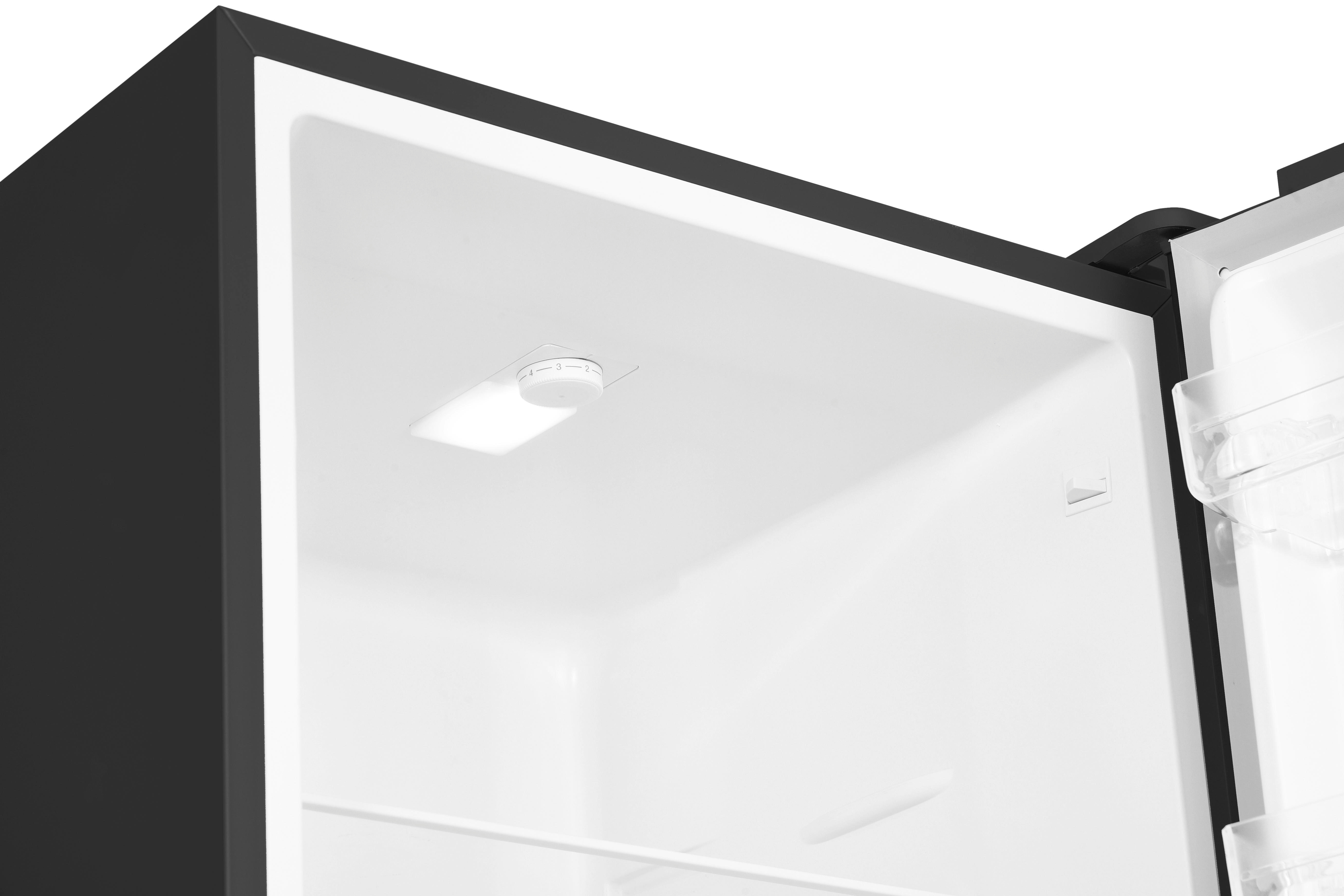 Kühlschrank-Innenraum, weiße Wände, ein Licht. Schwarze Außenseite.