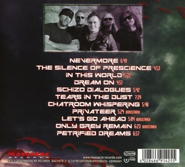 Albumcover mit Bandfoto, Titelliste und Albumtitel. Dunkler Hintergrund mit roten Akzenten.