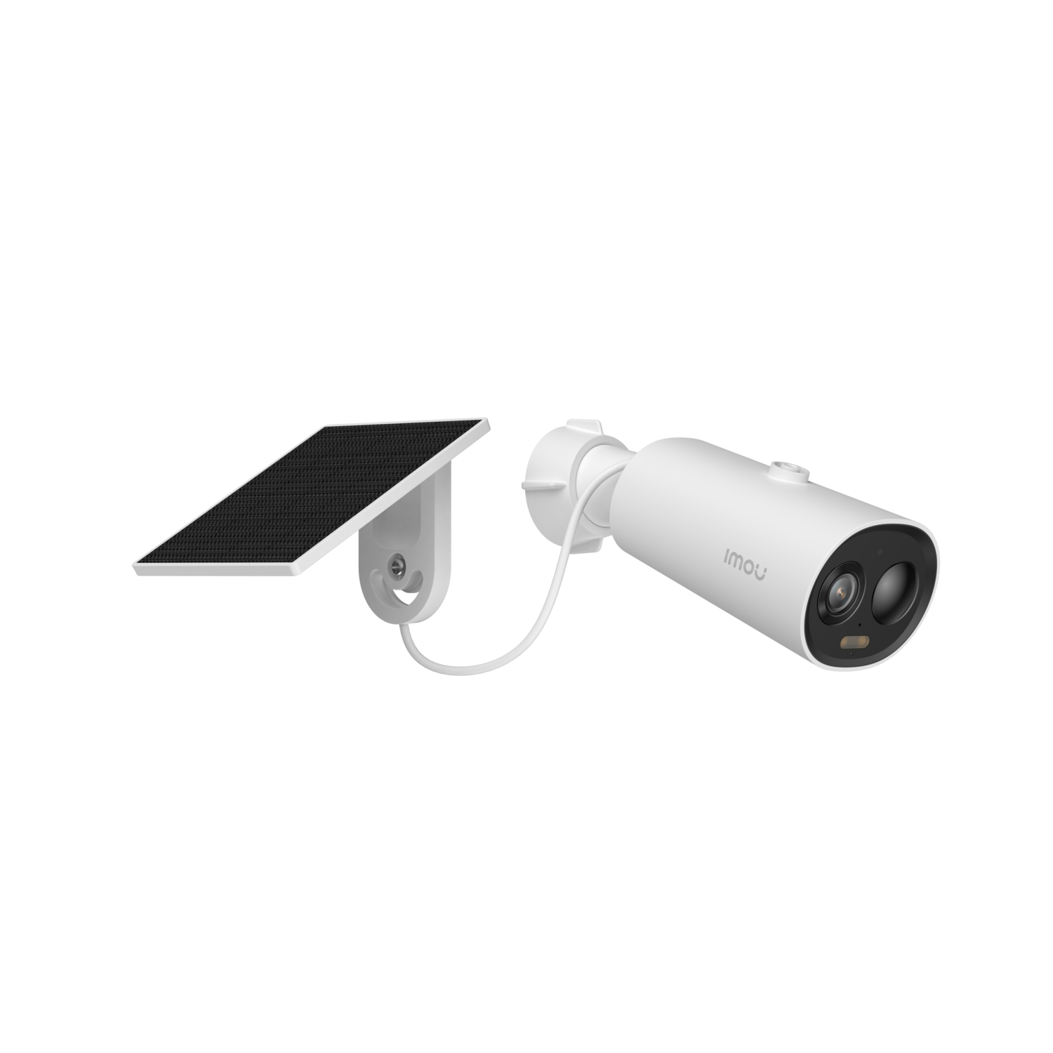 Witte Imou beveiligingscamera met zonnepaneel. De camera is via een witte kabel verbonden met het paneel, zwarte achtergrond.