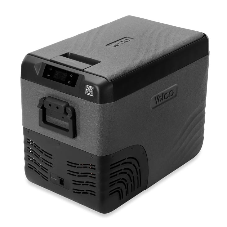 Szaro-czarna chłodziarka Yolco. Pokazuje wyświetlacz, uchwyt i kod QR.