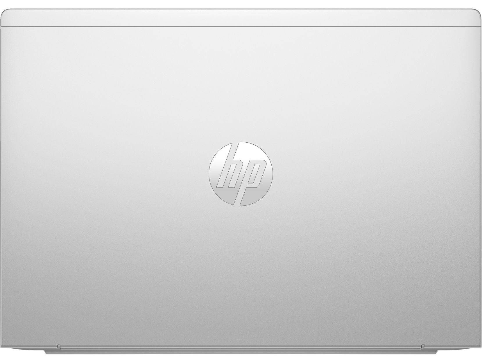 La parte trasera de un portátil HP plateado con el logotipo de HP en el centro.
