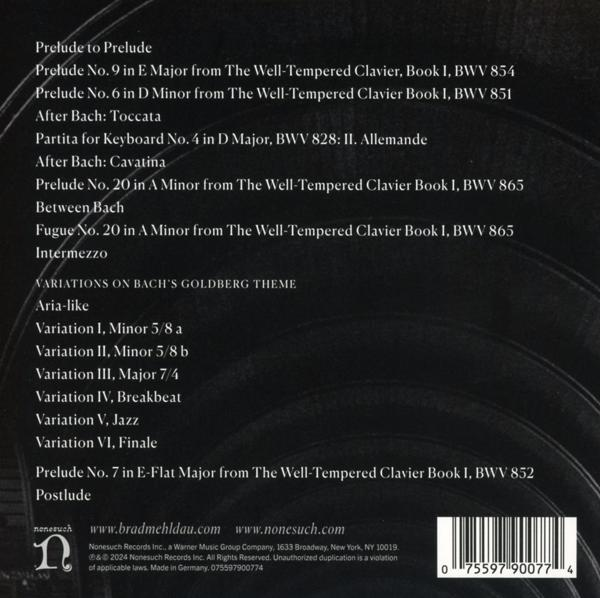 Textliste auf weißem Hintergrund: Musikstücke von Bach, mit Titel und Variationen.