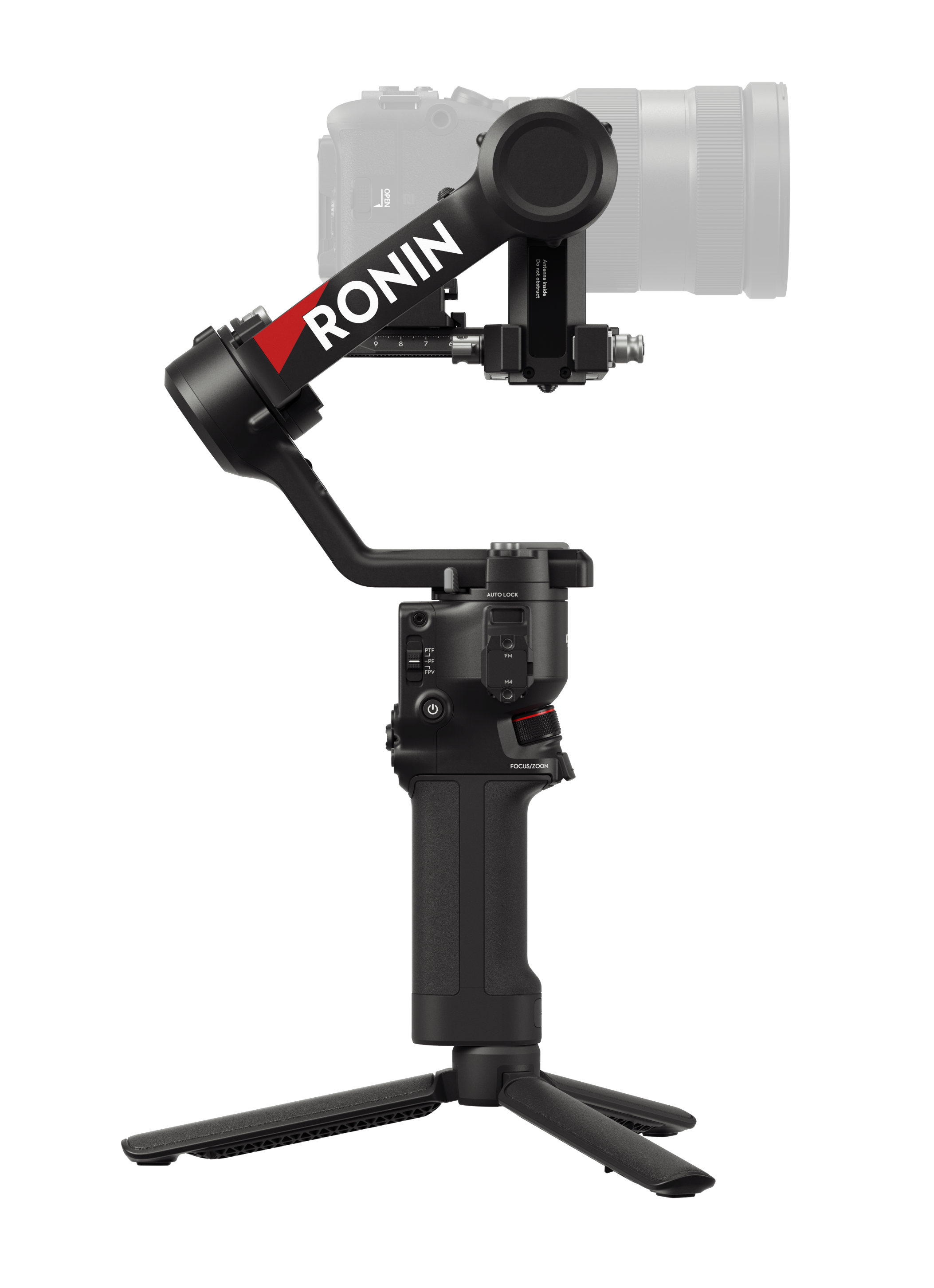 Gimbal do kamery z dołączoną kamerą. Czarny korpus, czerwony tekst 'RONIN' i podstawa statywu.