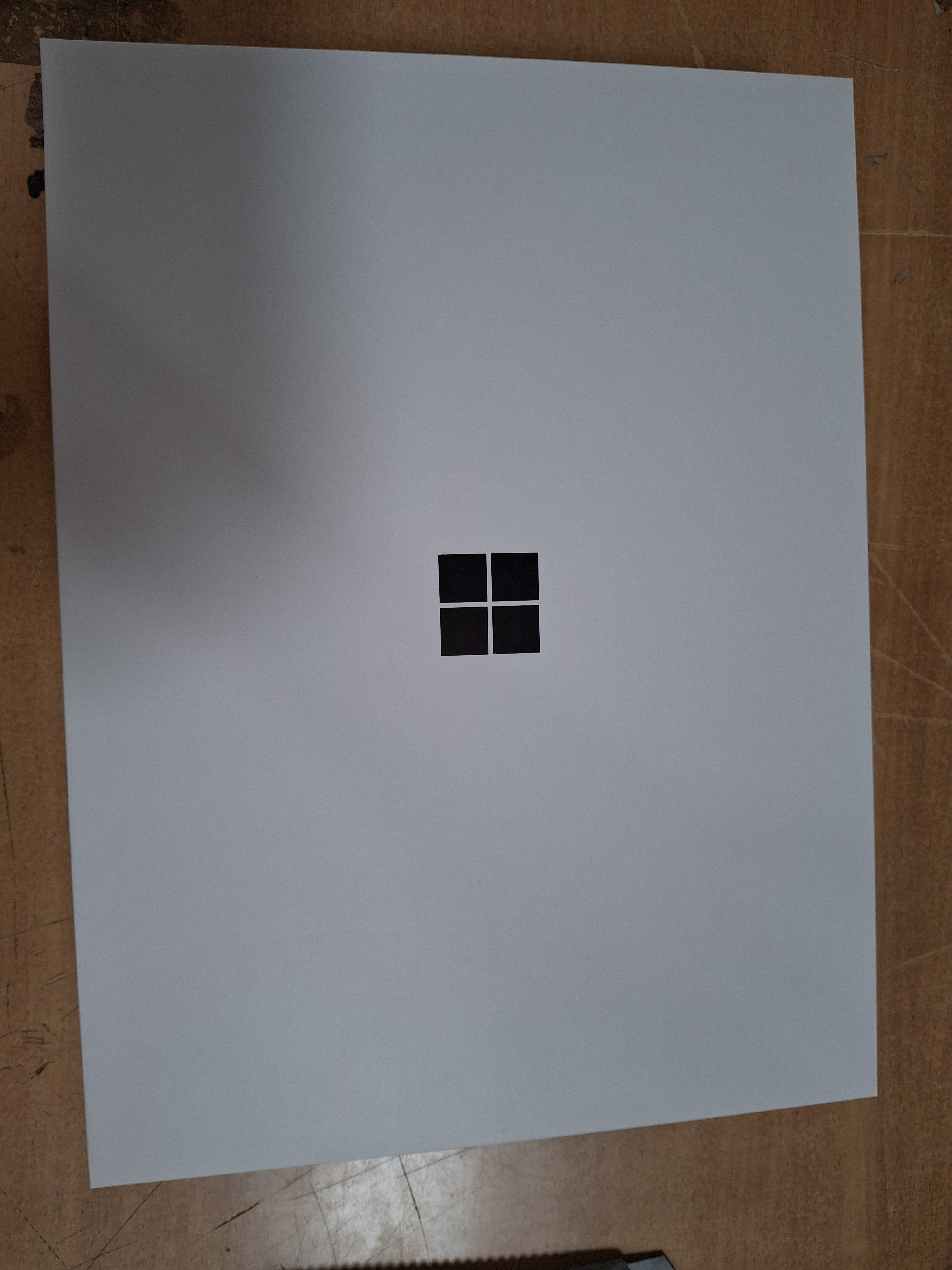 OUTLET - Laptop MICROSOFT Surface Laptop, Copilot+ PC, 7. edycja, 13.8 Snapdragon X Elite/16GB/512GB SSD Platynowy