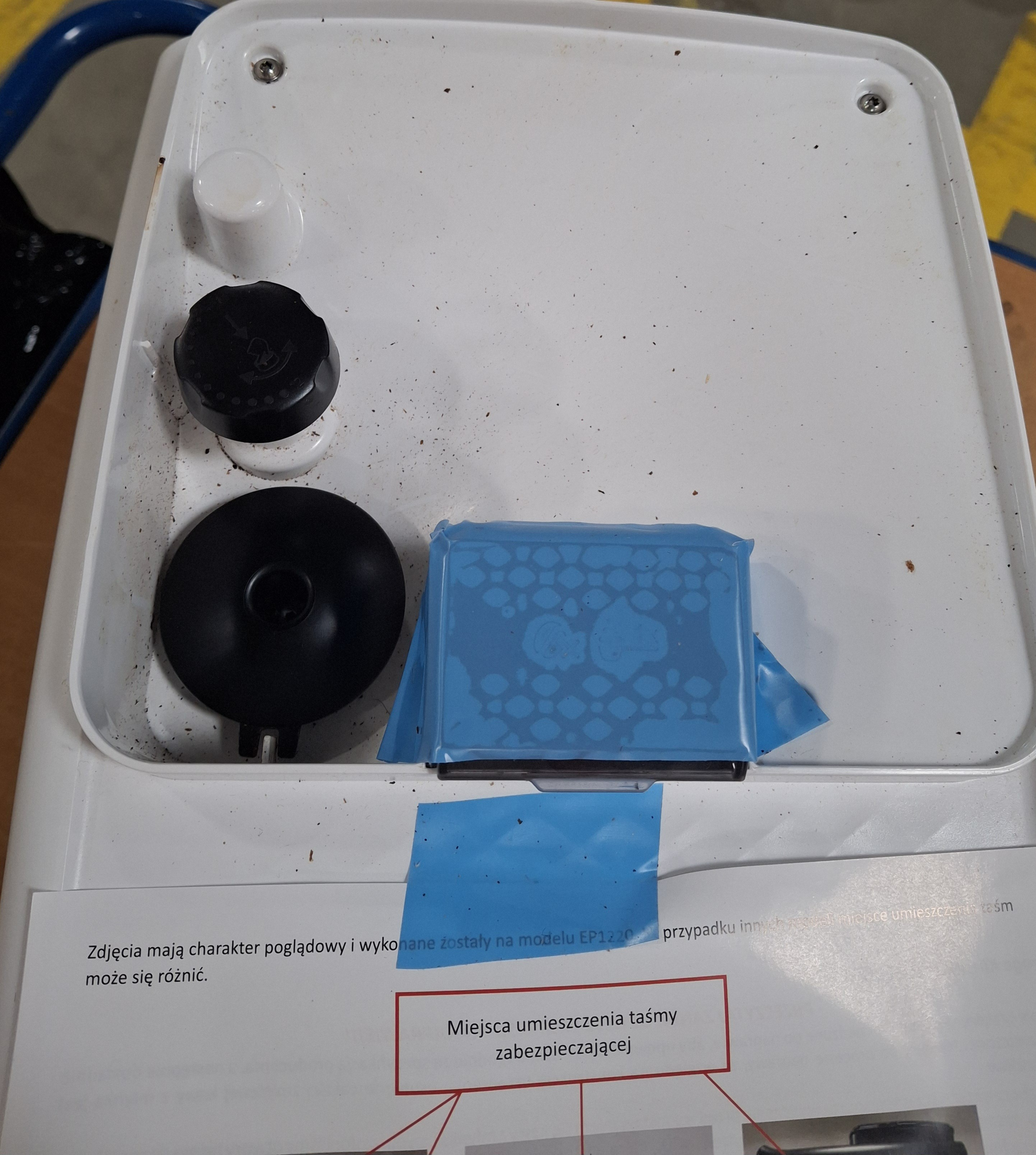 OUTLET - Ekspres ciśnieniowy PHILIPS 3200 Series LatteGo Premium EP3243/50