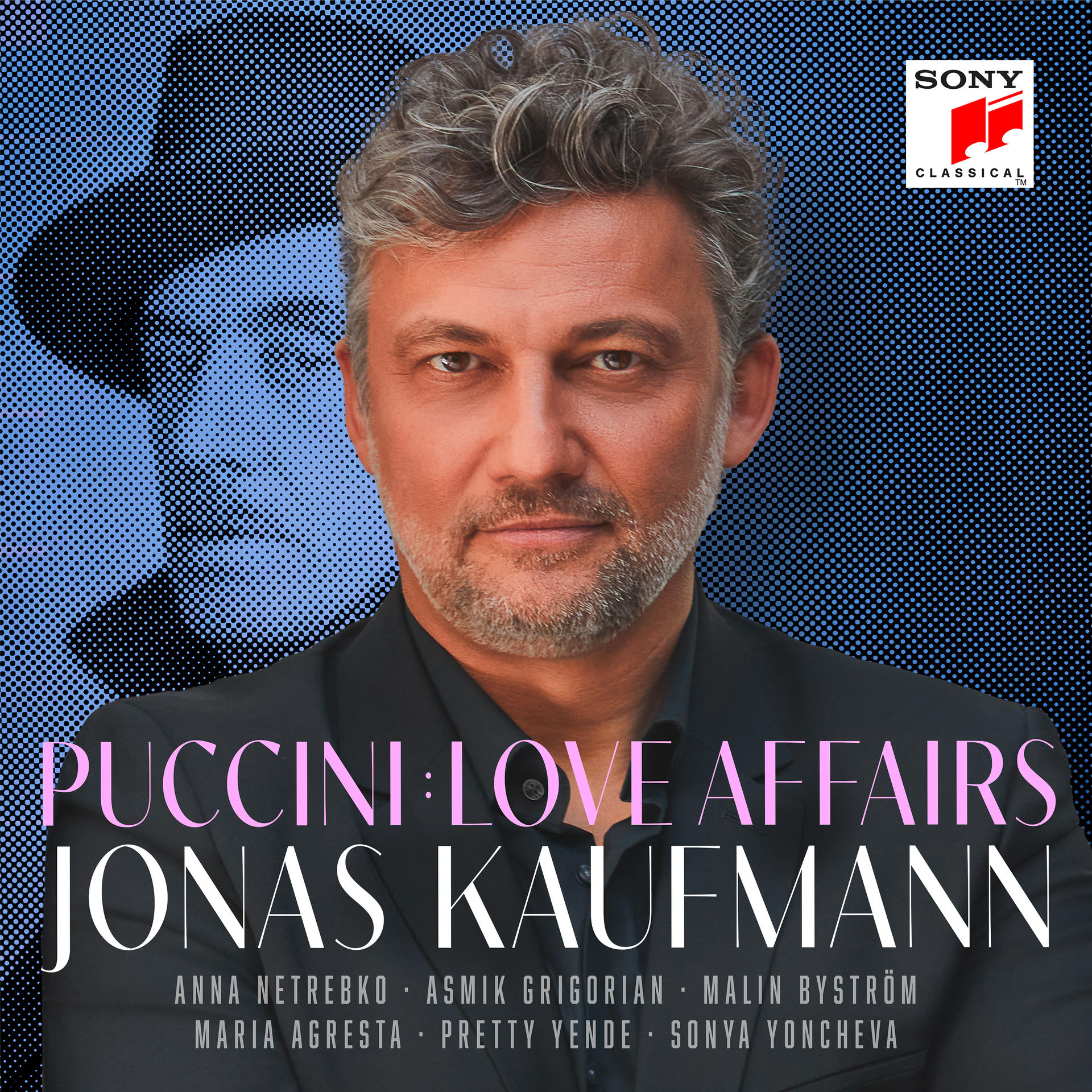 Albumcover: Jonas Kaufmann. Blauer Hintergrund mit Männergesicht und Text 'Puccini: Love Affairs'.
