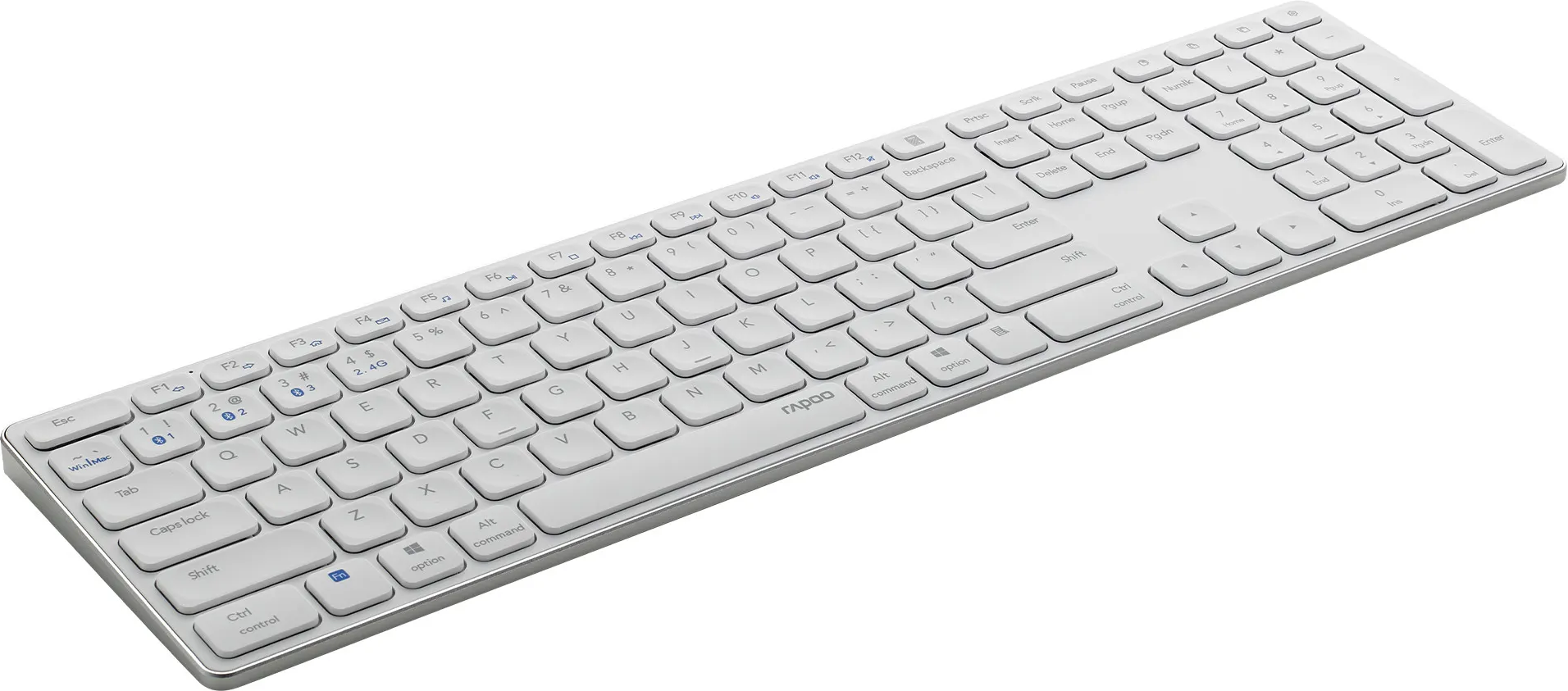 Clavier d'ordinateur blanc. Les touches sont blanches, avec un cadre argenté. Fond blanc.