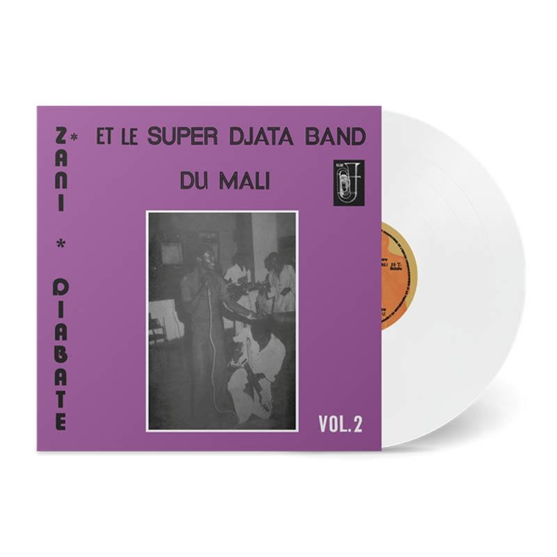 Albumcover mit lila Hintergrund, mit Musikern und einer weißen Vinyl-Schallplatte.