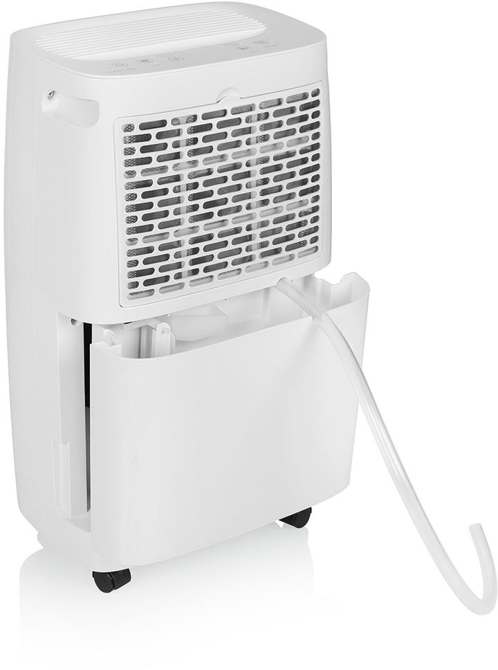 Deumidificatore bianco. Fronte bianca con presa d'aria, sportello serbatoio acqua e tubo di scarico trasparente.