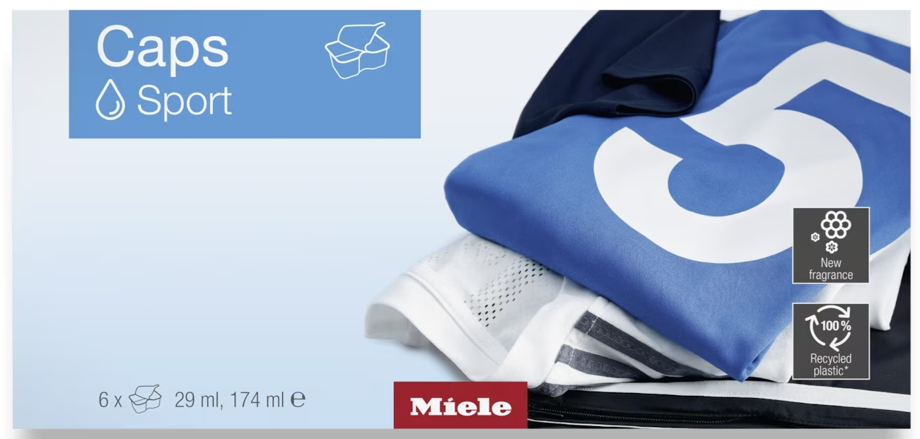 Pudełko proszku do prania Miele Sport Caps. Pokazuje stos złożonych koszul w schemacie kolorów niebiesko-białym.