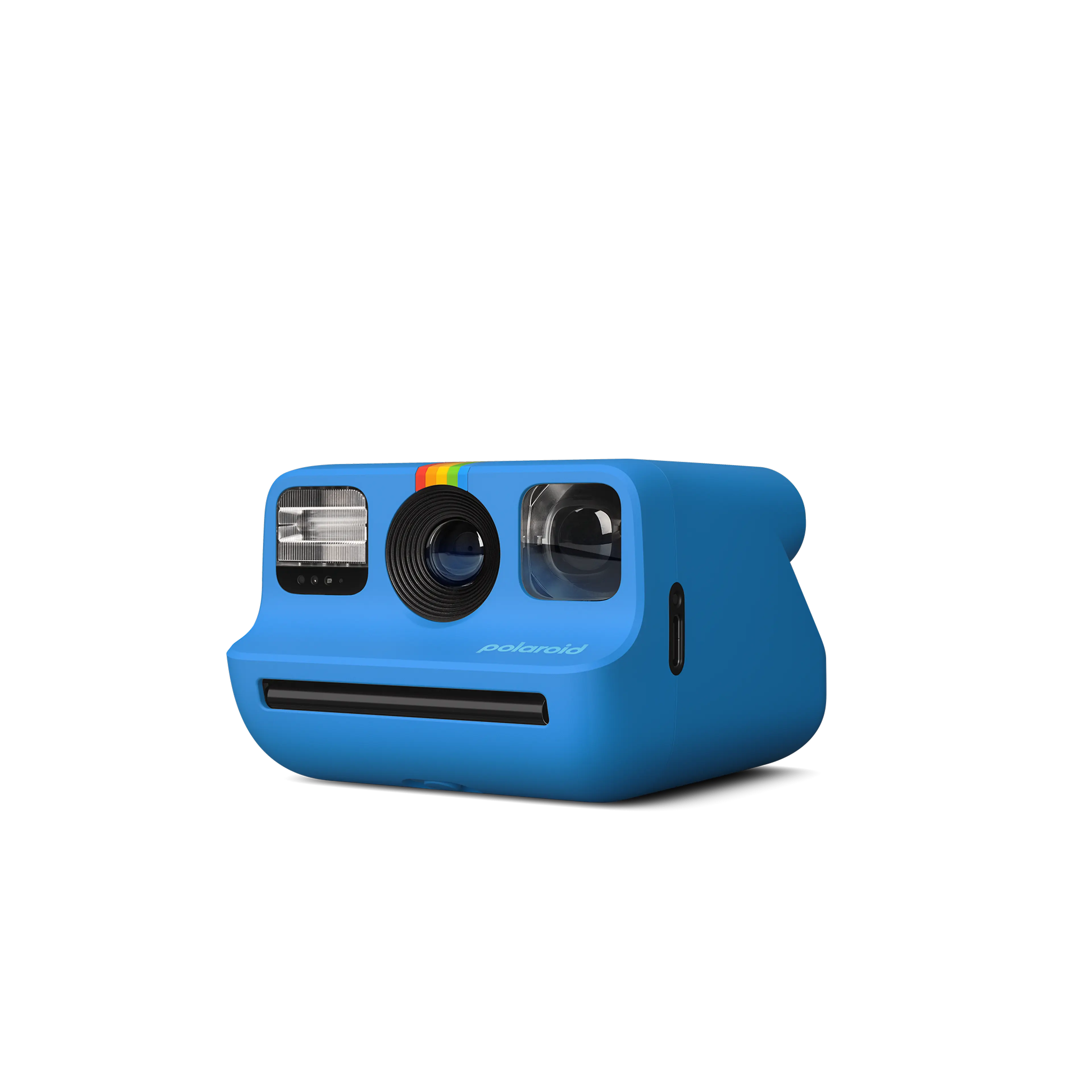 Üstünde gökkuşağı şeridi olan mavi bir Polaroid fotoğraf makinesi, siyah arka plan.
