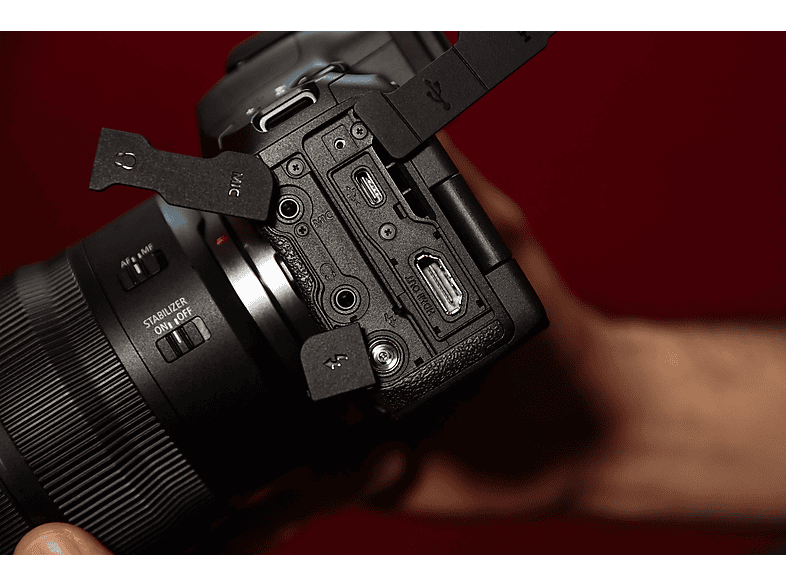 Canon EOS Systemkamera R5 Mark II Gehäuse; Spiegellose Systemkamera — Foto 2 von 5