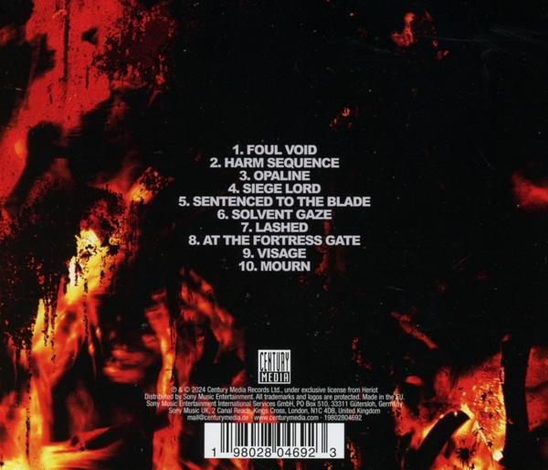 CD-Rückseite mit Titelliste. Der Künstler ist Heriot. Der Albumtitel lautet 'BLOODED'.