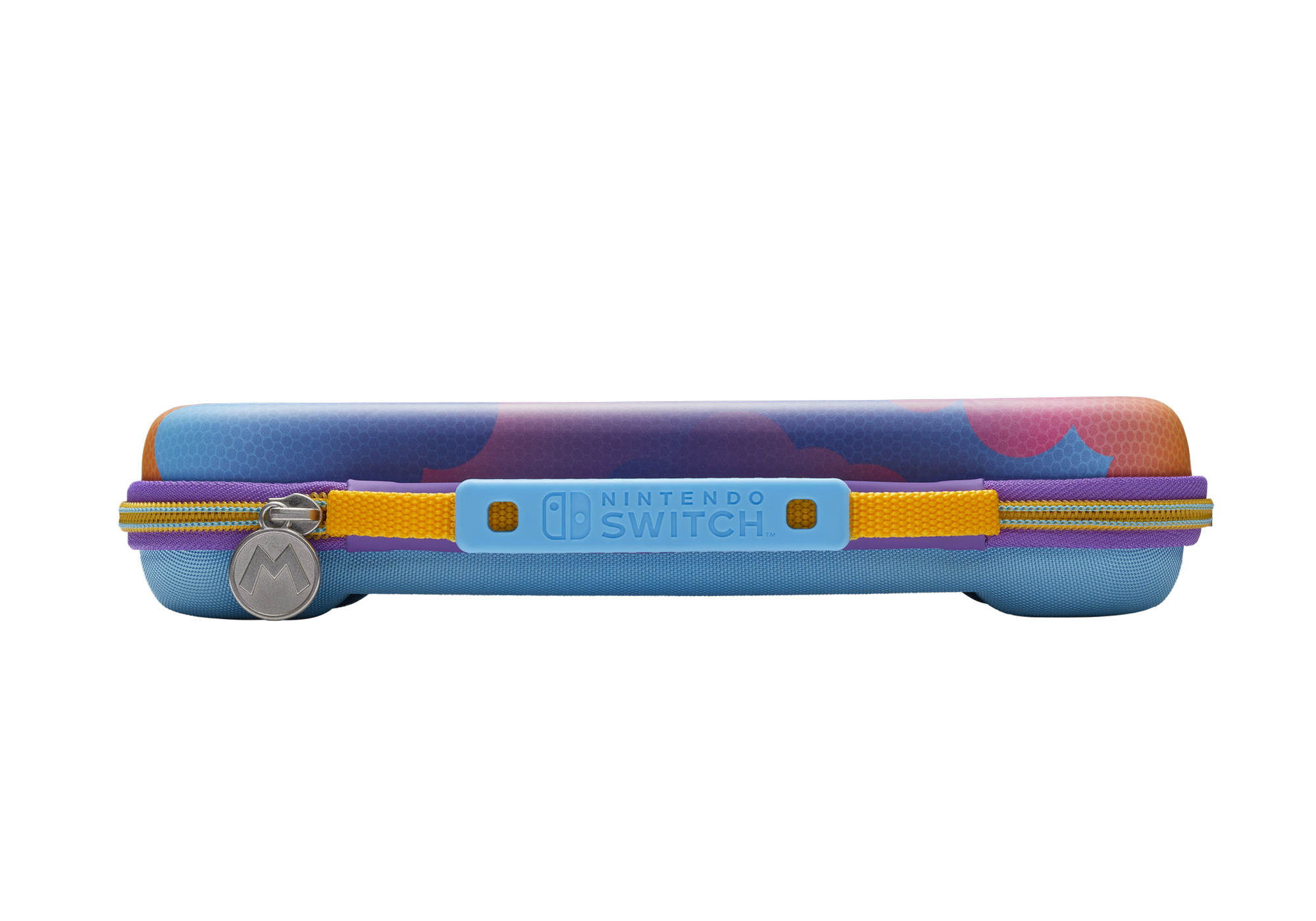Blaues, gemustertes Nintendo Switch-Etui mit Reißverschluss, hellblauem Griff und Mario-Anhänger.