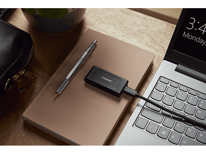KINGSTON 2TB XS1000 SSD Festplatte, USB-C 3.2 Gen2, Extern, R1050/W1000 MB/s, Schwarz — Foto 4 von 5