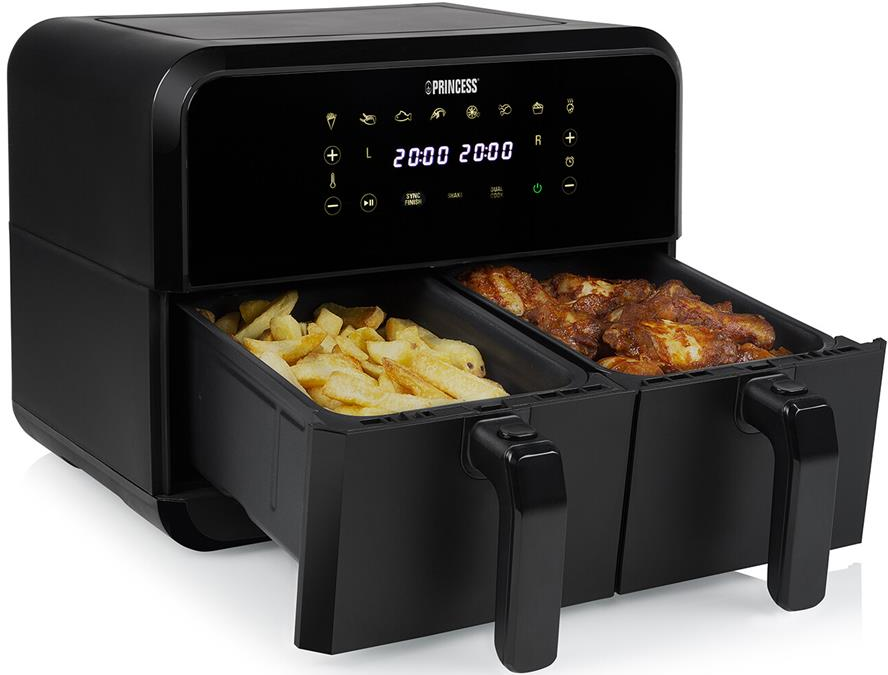 Friteuse à air noire avec deux compartiments. L'un contient des frites, l'autre des ailes. Panneau numérique.