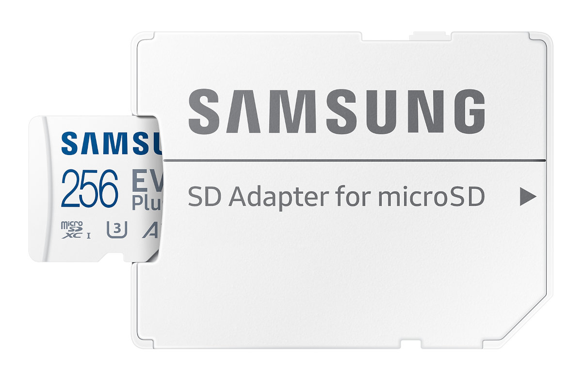 Biała karta SD Samsung z etykietą 256 GB i adapterem microSD.