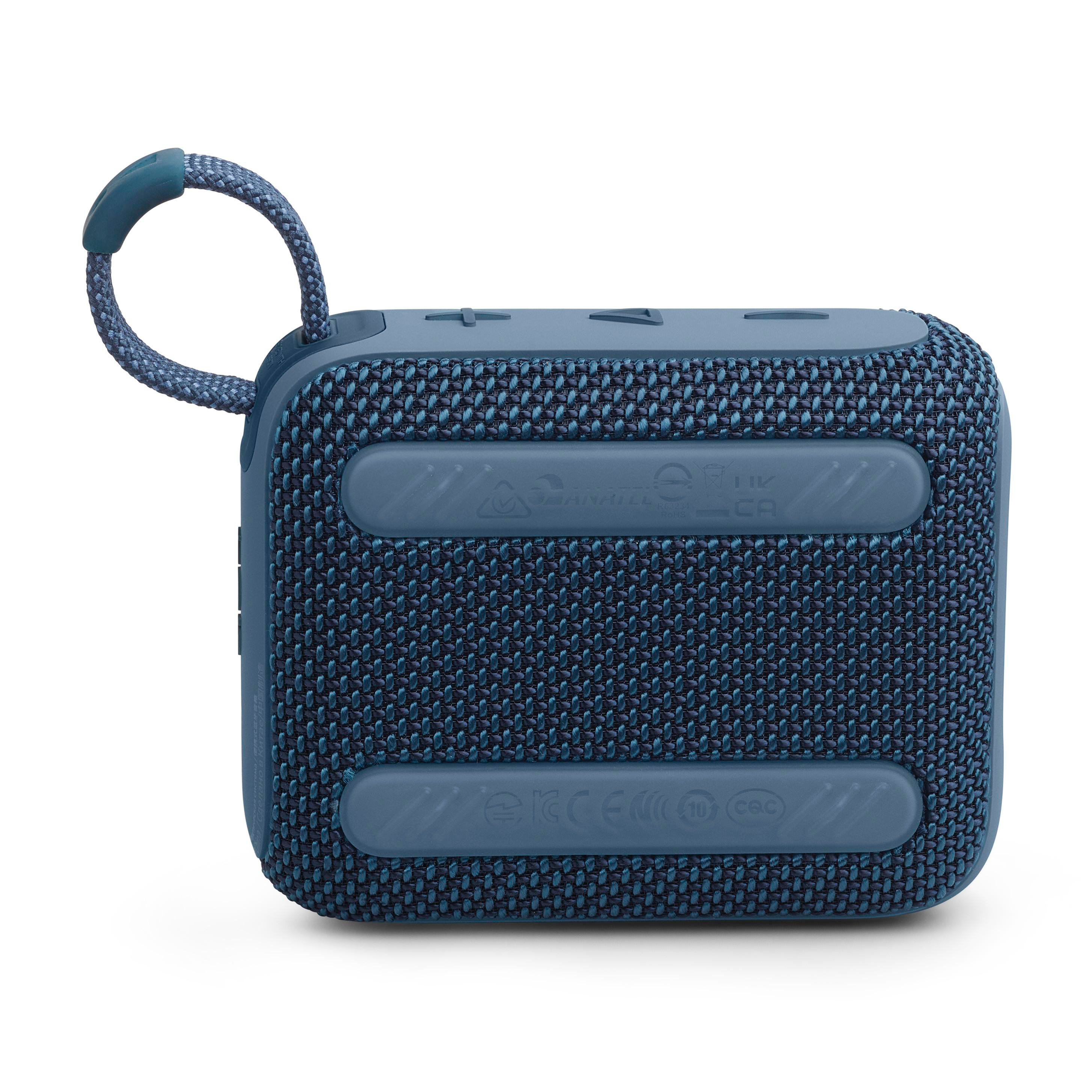 Ein kleiner blauer Lautsprecher mit Griff. Der Lautsprecher ist aus einem Mesh-Material.