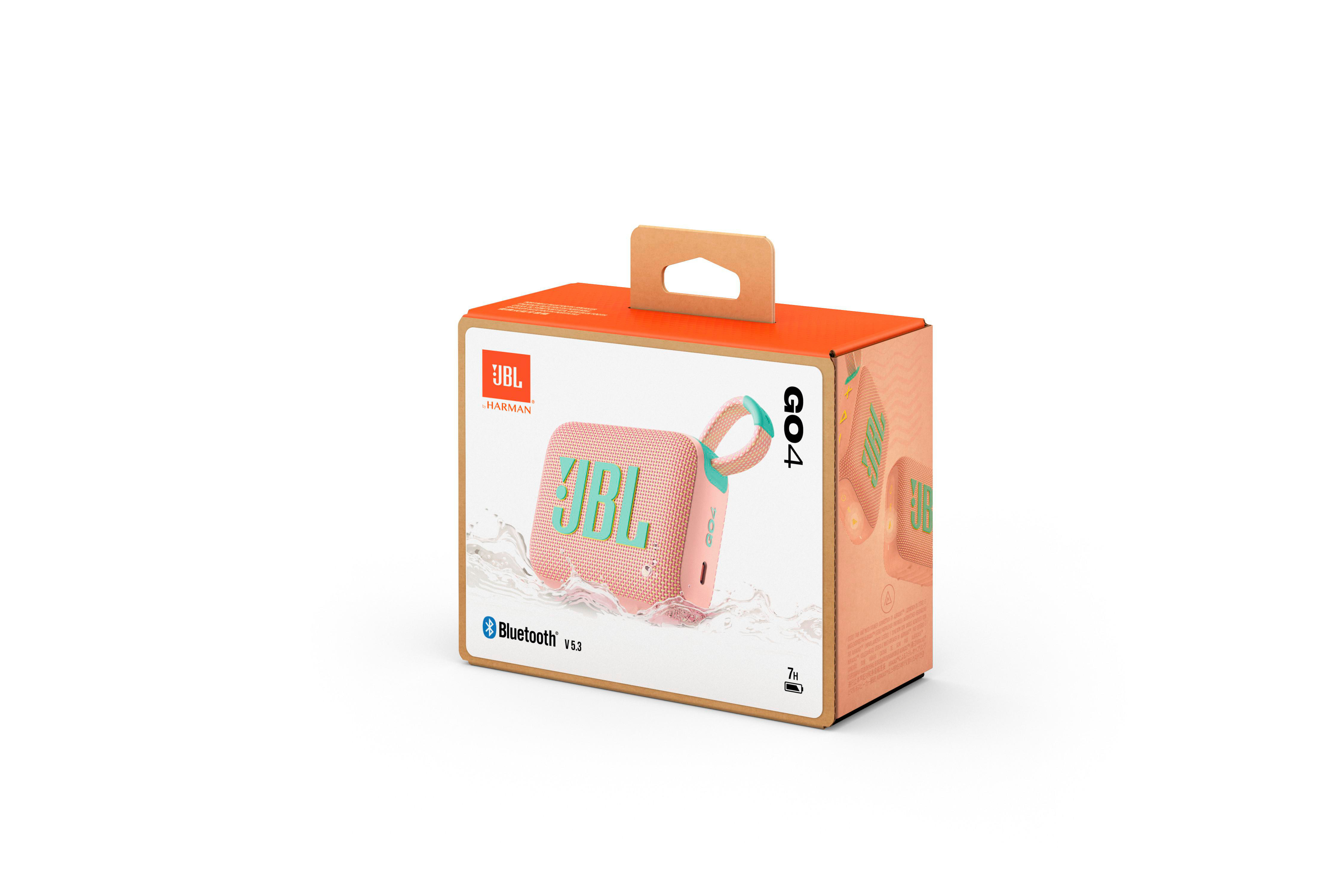 Ein pinkfarbener und türkisfarbener JBL Go 4 Bluetooth-Lautsprecher in seiner Verpackung.