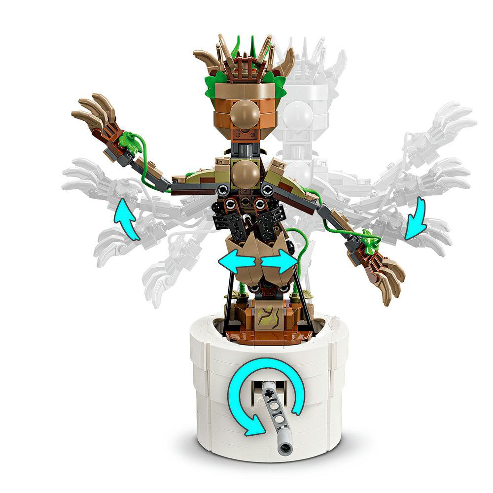 Lego Groot Figur mit beweglichen Armen, auf weißer Basis mit Pfeilen.