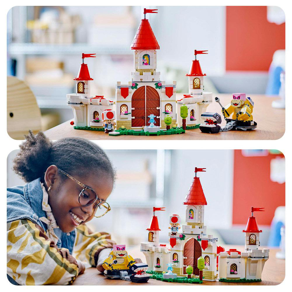 Zwei Bilder von Lego-Schloss-Sets. Eines zeigt ein Mädchen mit dem Set. Das andere zeigt das Schloss.