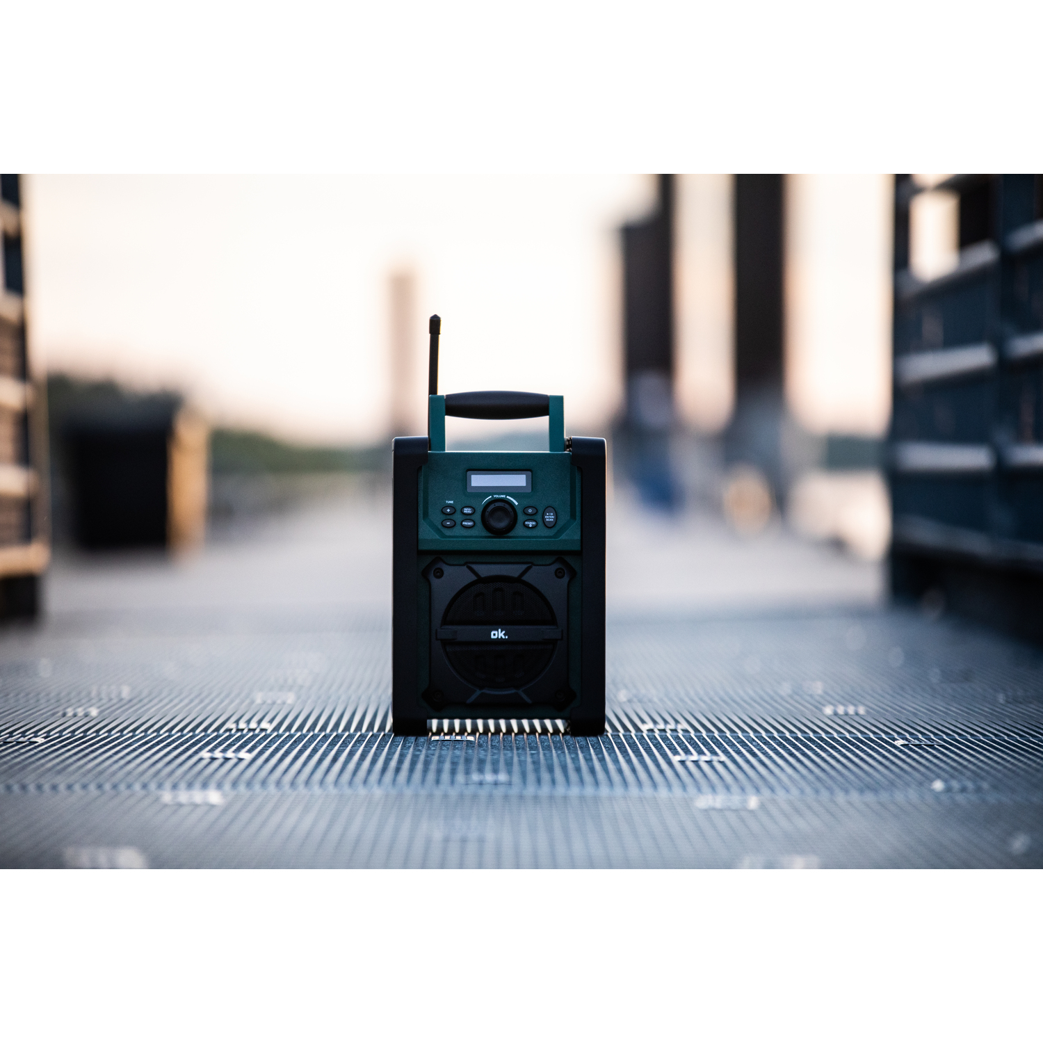 OK. Draagbare radio DAB+ Bluetooth (ORD 310)