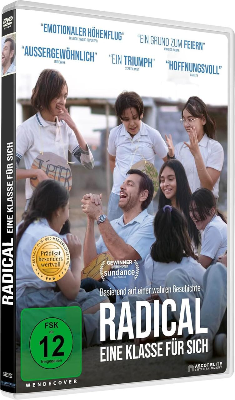 Eine DVD-Hülle mit einem Filmcover, das eine Gruppe von Kindern und einen Mann zeigt.