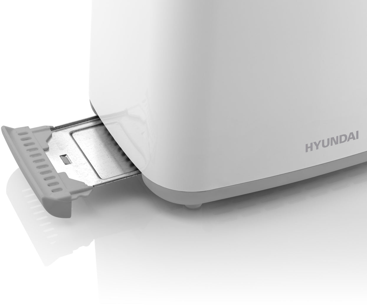 Fehér Hyundai kenyérpirító. A kenyérnyílás nyitva van, látható a belseje. Szürke és fehér színek.