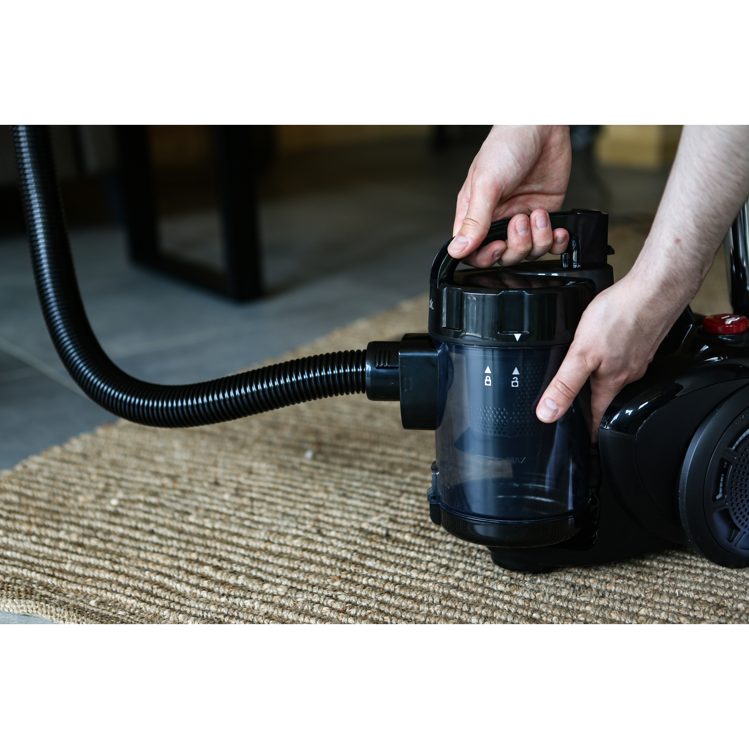 OK. OVC 81822 B VACUUM CLEANER kopen