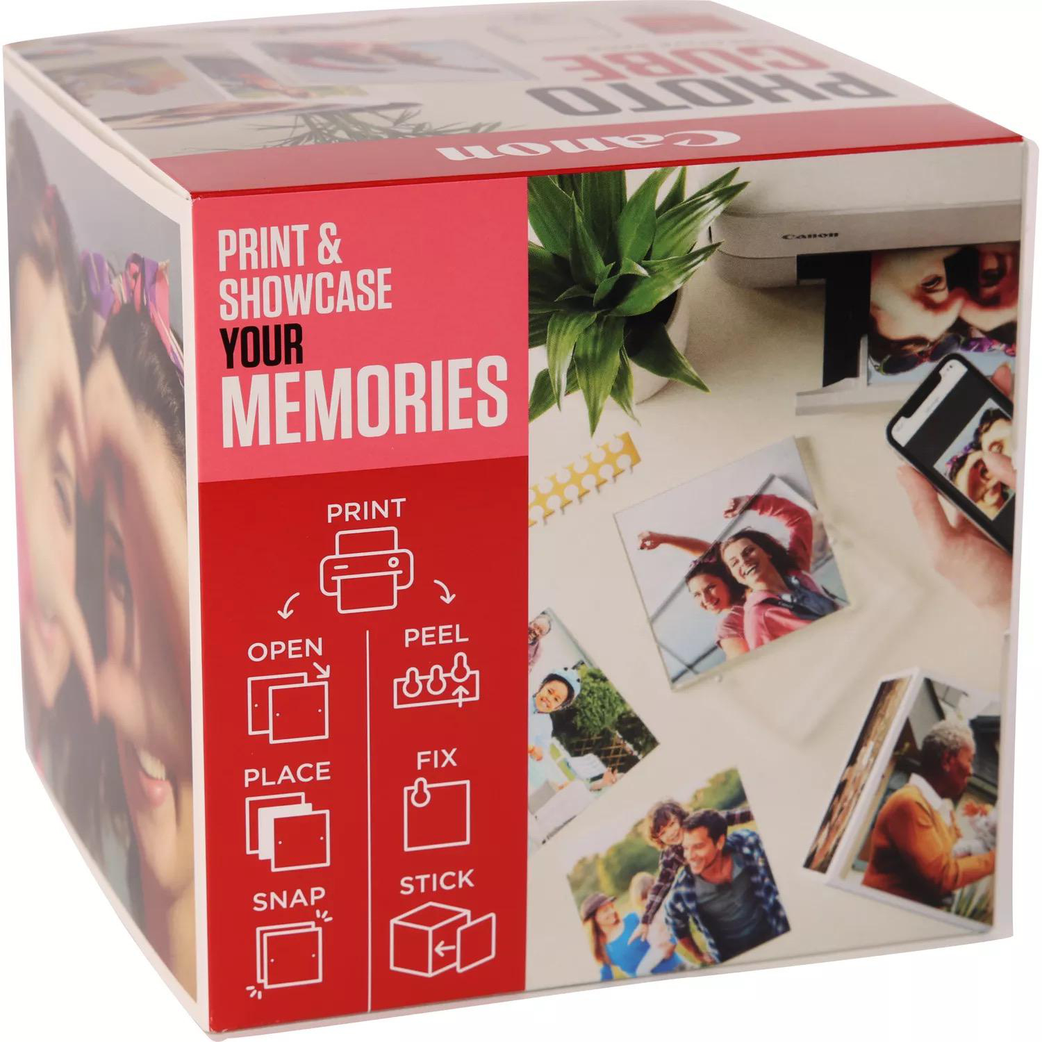 Box mit Fotos. Text: Drucken & Präsentieren Sie Ihre Erinnerungen. Anweisungen: Öffnen, Platzieren, Schnappen, Abziehen, Fixieren, Aufkleben.