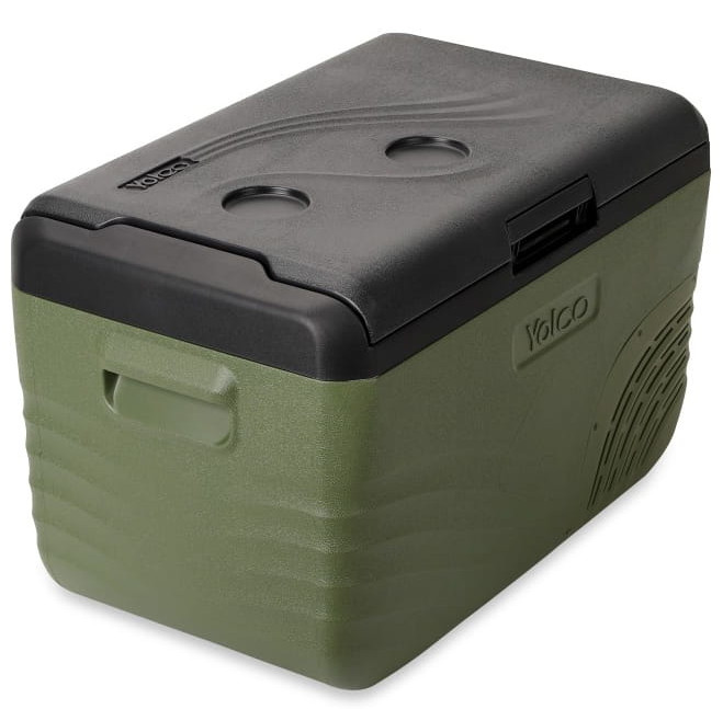 Dwie kamery bezpieczeństwa arlo na zewnątrz, w różnych temperaturach.