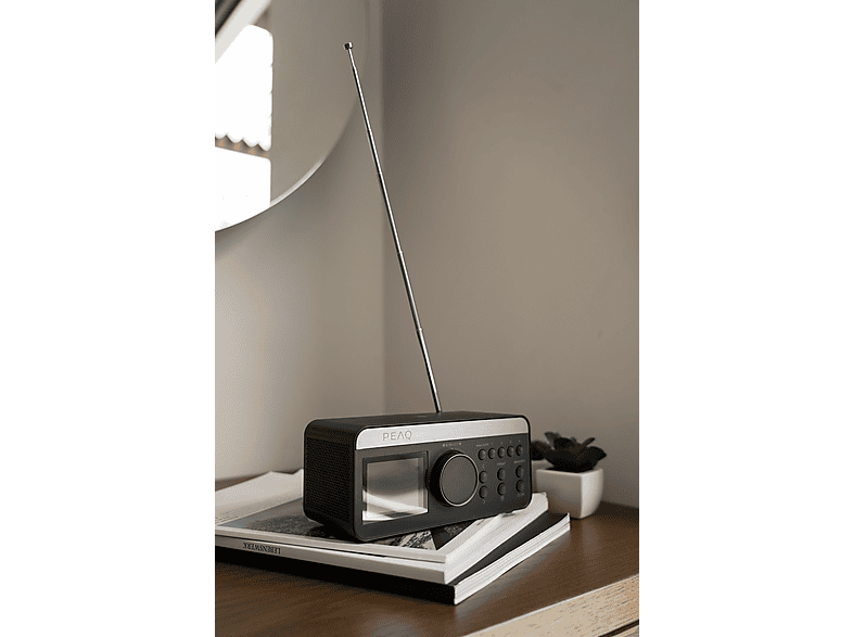 Thumbnail - PEAQ PCR 540 DAB+ Radiowecker mit Wireless charging, DAB+/FM, DAB+, FM, Bluetooth, Schwarz/Grau