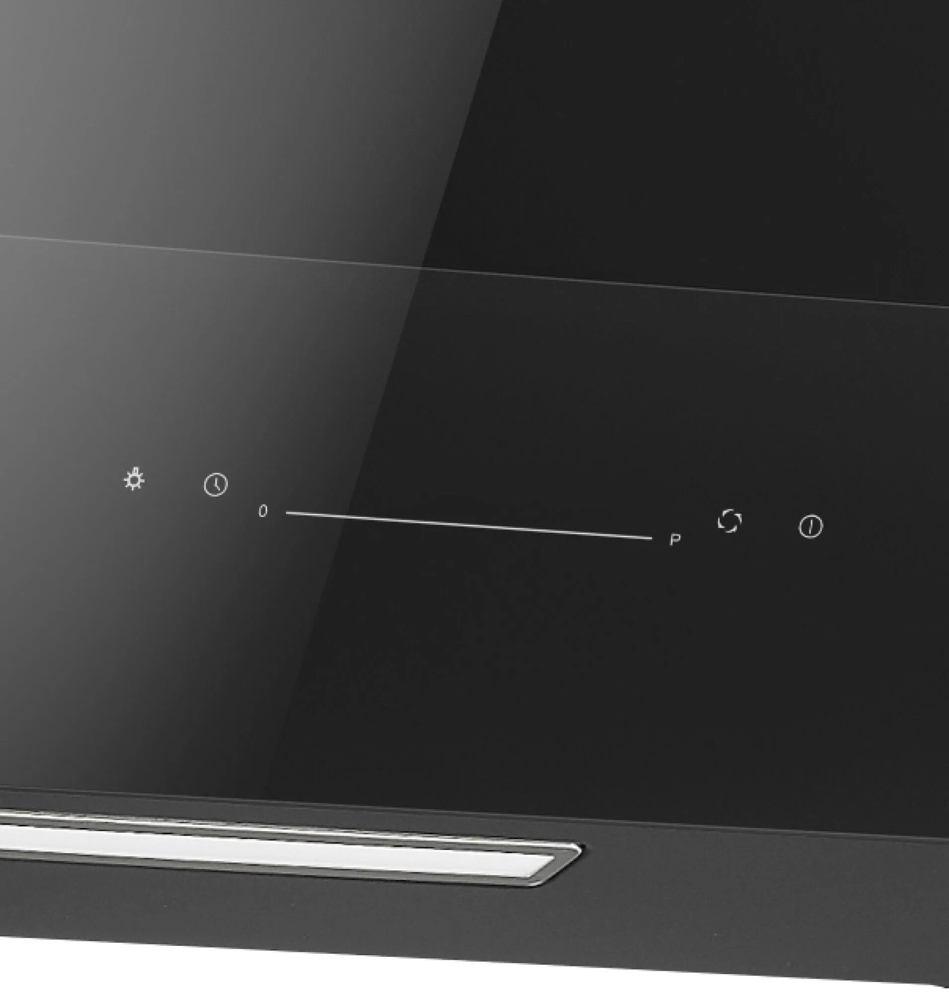 Czarna płyta grzewcza z podświetlanymi elementami dotykowymi. Stalowa listwa.