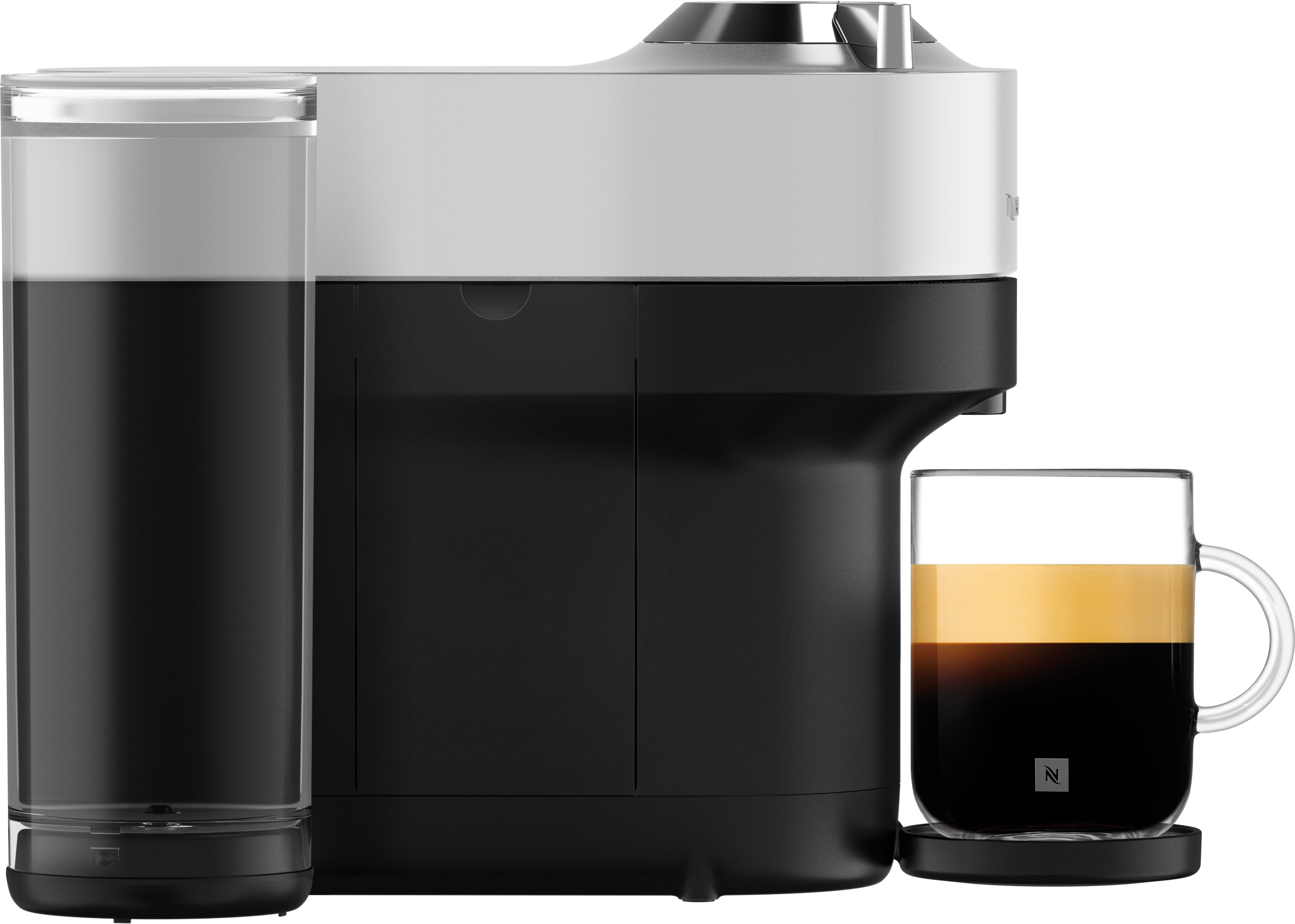 Una macchina da caffè in bianco e nero con una tazza di caffè. Lo sfondo è nero.