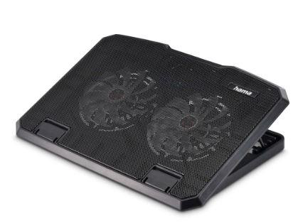 Ein schwarzer Laptop-Kühler mit zwei Lüftern. Er befindet sich auf einer weißen Oberfläche.