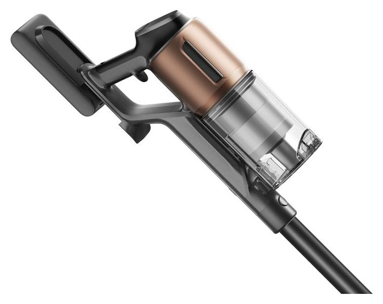 Odkurzacz bezprzewodowy, czarny i brązowy. Uchwyt jest szary.