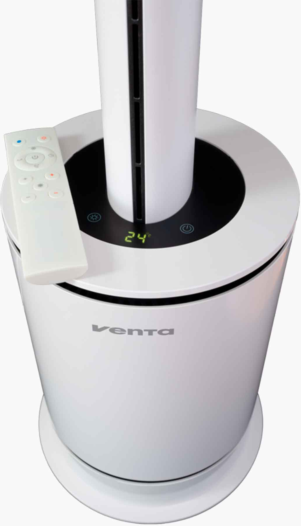 Purificateur d'air blanc avec affichage numérique indiquant 24. Une télécommande à côté.