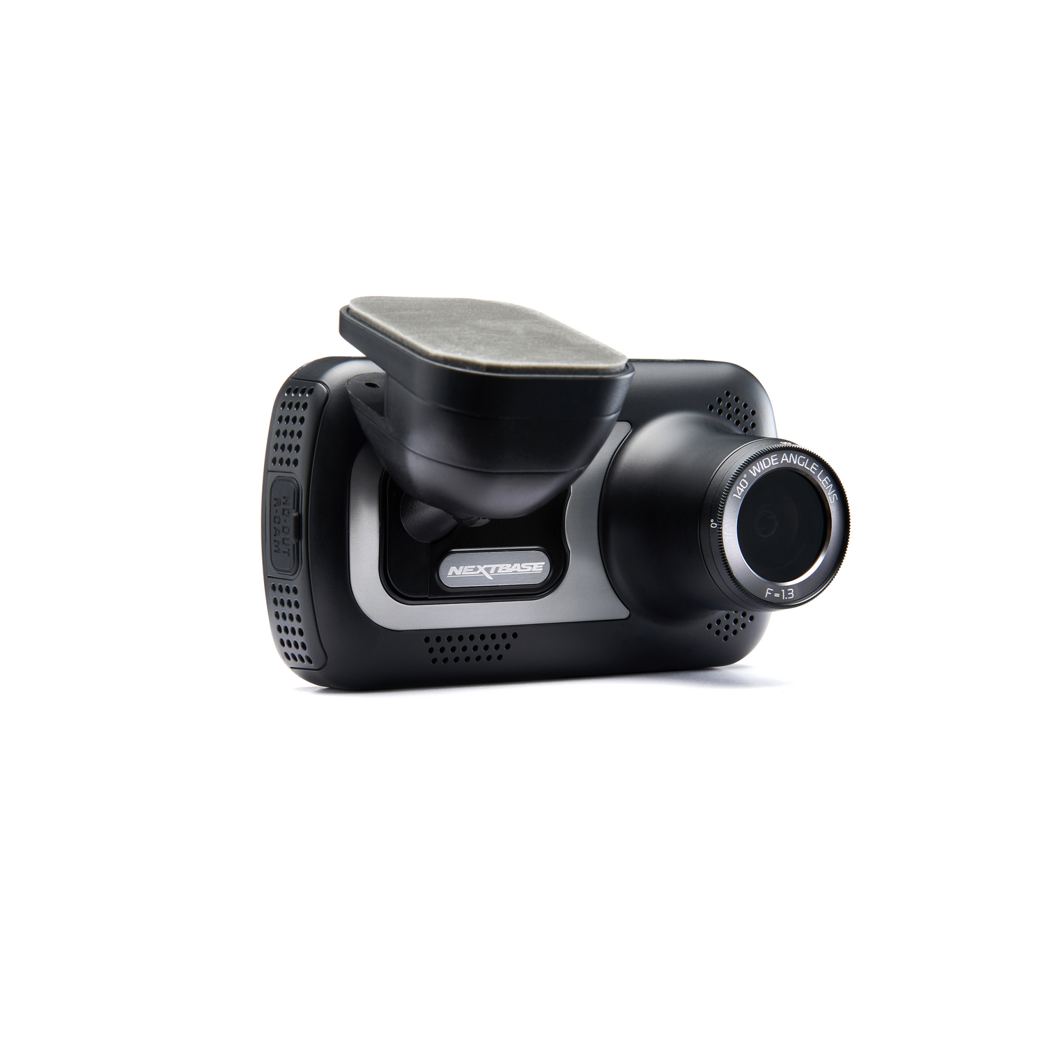 Zwarte Nextbase dashcam met groothoeklens. Het apparaat heeft knoppen en een montagebeugel.