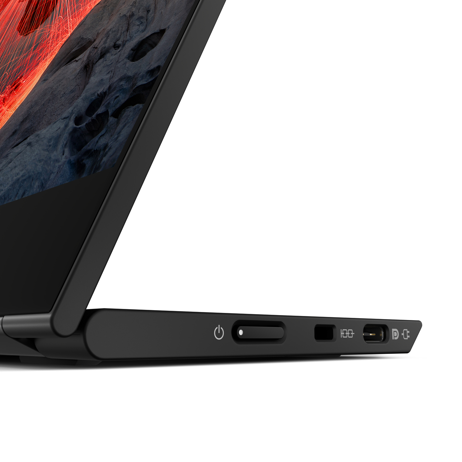 Zijpoorten van laptop, close-up. Stroom, USB en andere aansluitingen.