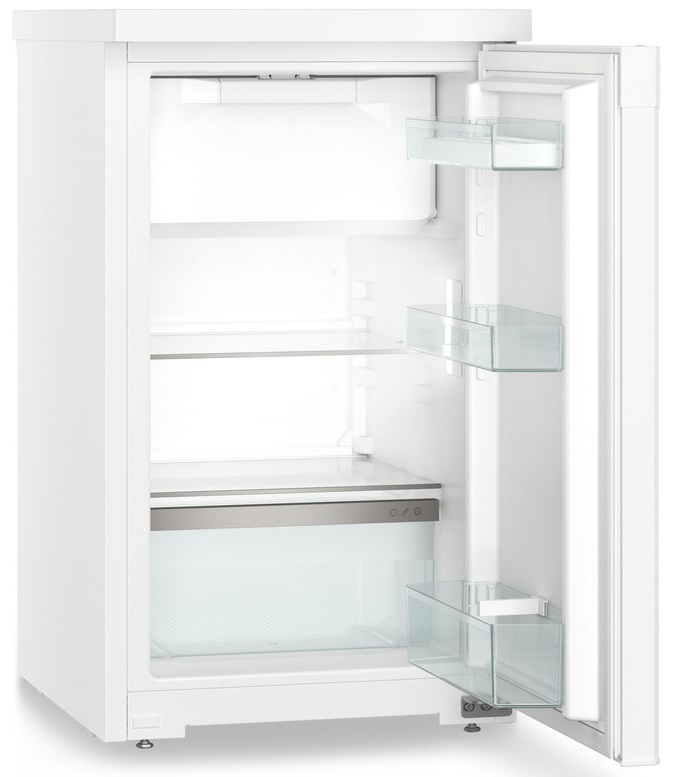 Biała lodówka z otwartymi drzwiami, odsłaniająca półki i szuflady. Białe wnętrze ze szklanymi półkami.