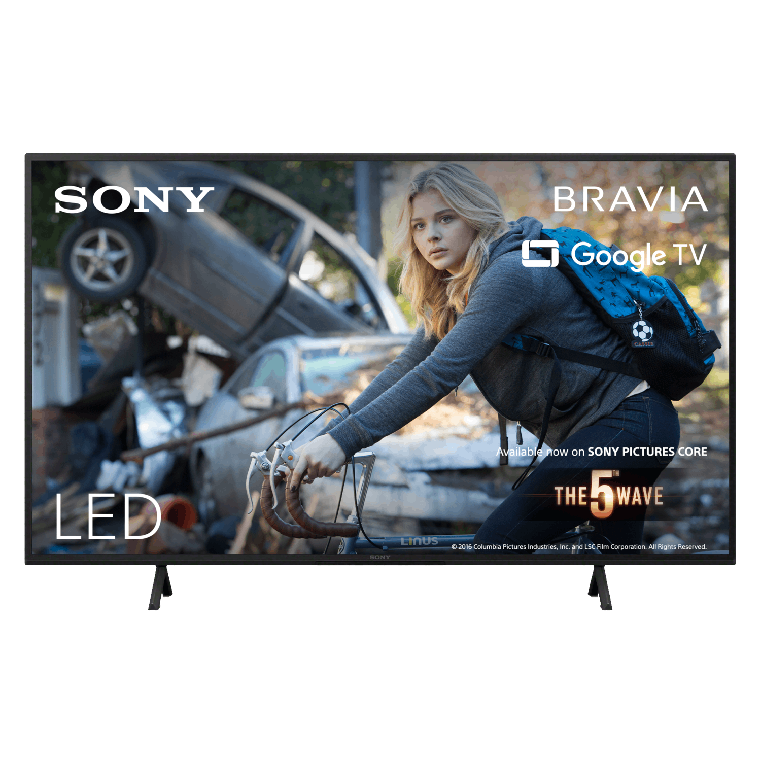 Sony Bravia Google TV. Een vrouw fietst. Scène uit de film The 5th Wave. Zwart omkaderde tv.