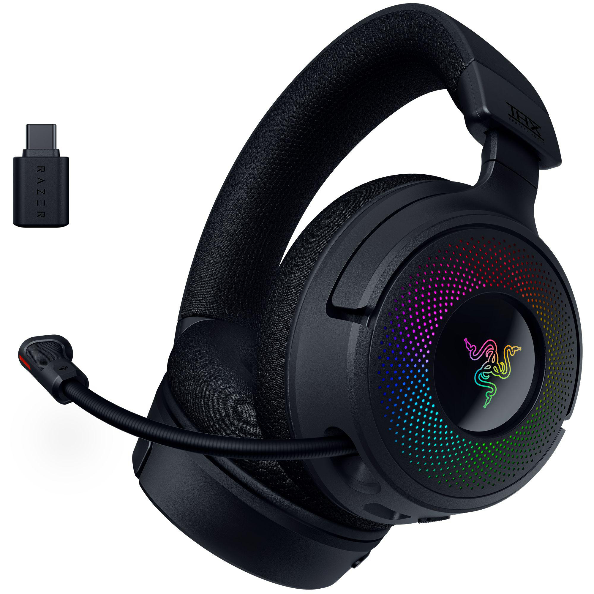 Schwarzes Razer Gaming-Headset mit Mikrofon und USB-Adapter.
