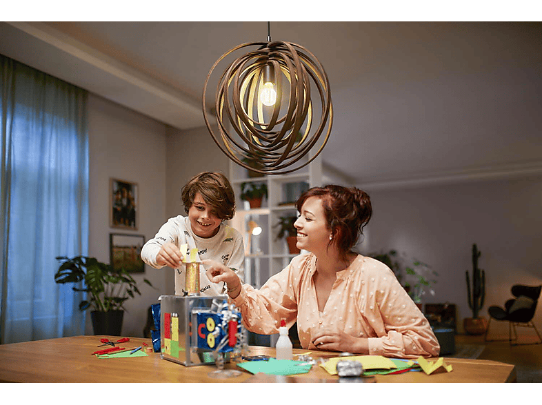 PHILIPS Classic ultraeffizientes LED Leuchtmittel E27 warmweiß 485 Lumen