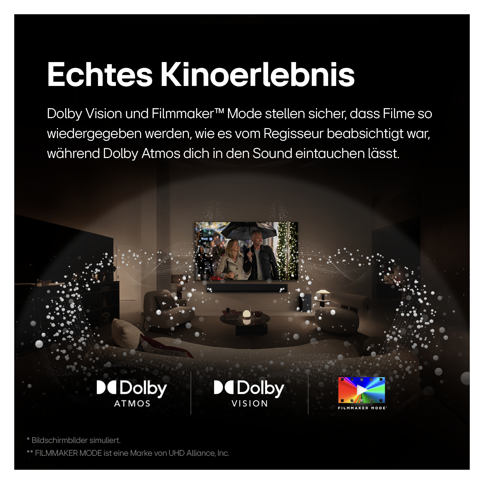Ein Wohnzimmer mit TV, der einen Film zeigt, mit Dolby und Filmmaker Mode Logos.