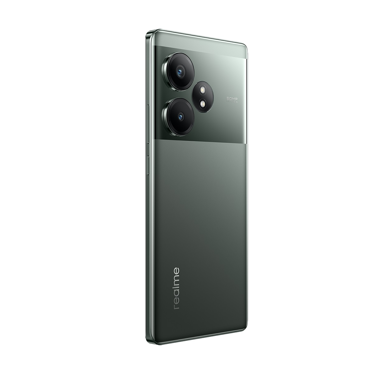 Üç arka kamerası, yansıtıcı bir arka yüzü ve Realme logosu olan yeşil bir akıllı telefon.