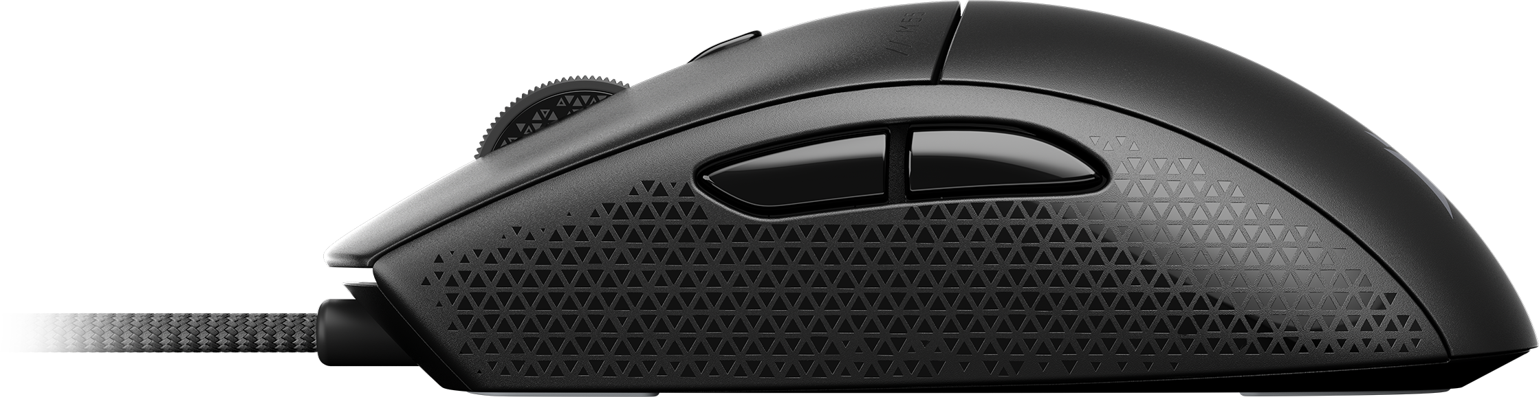 Schwarze Gaming-Maus, Seitenansicht mit strukturierter Oberfläche und Kabel.