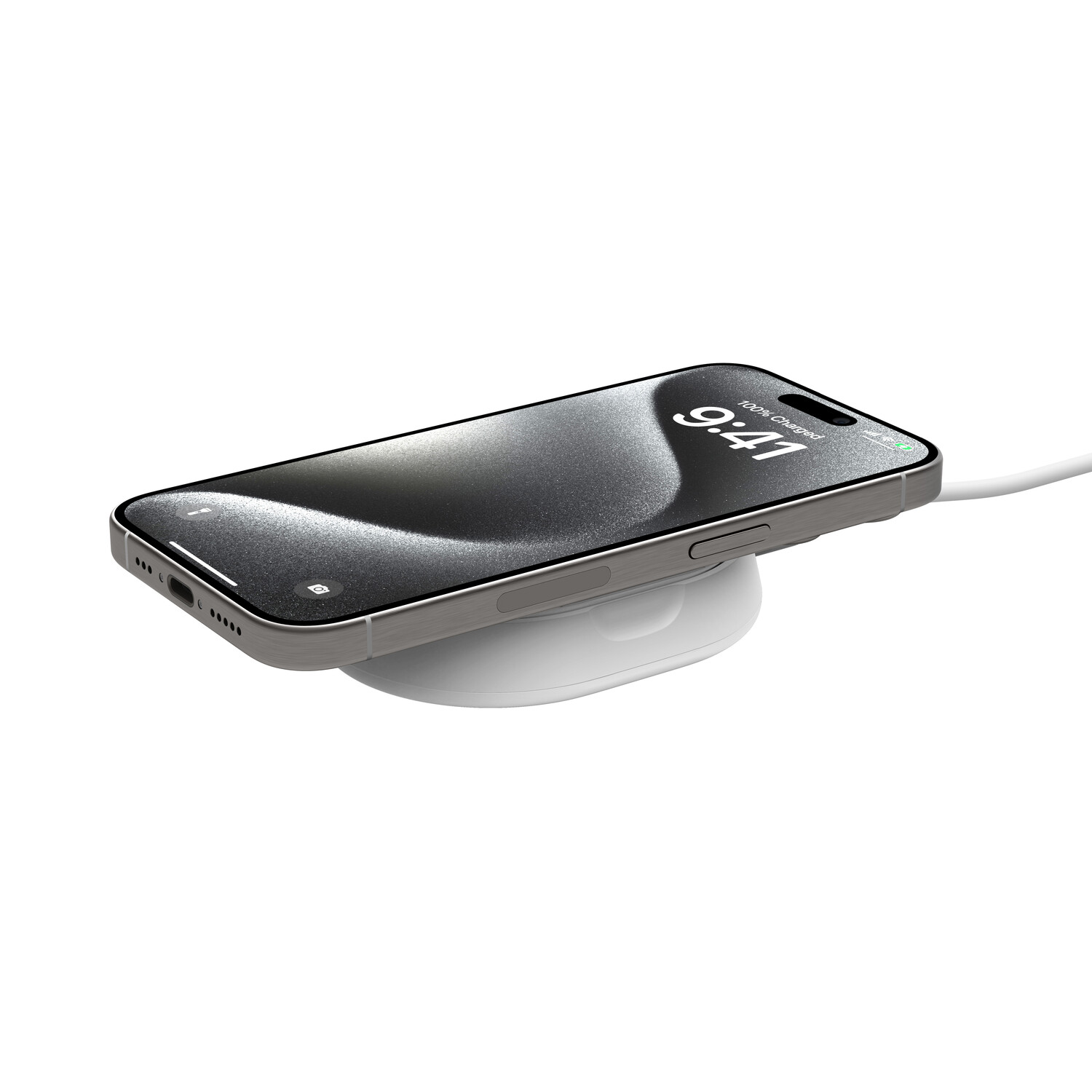 Un téléphone se chargeant sur un socle de chargement sans fil blanc. Le téléphone affiche l'heure 9h41.