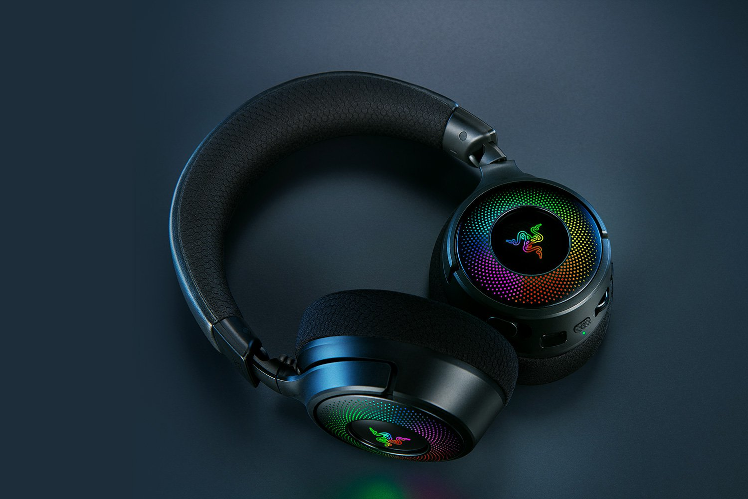 RAZER Kraken V4, Over-ear Gaming Headset Bluetooth Schwarz